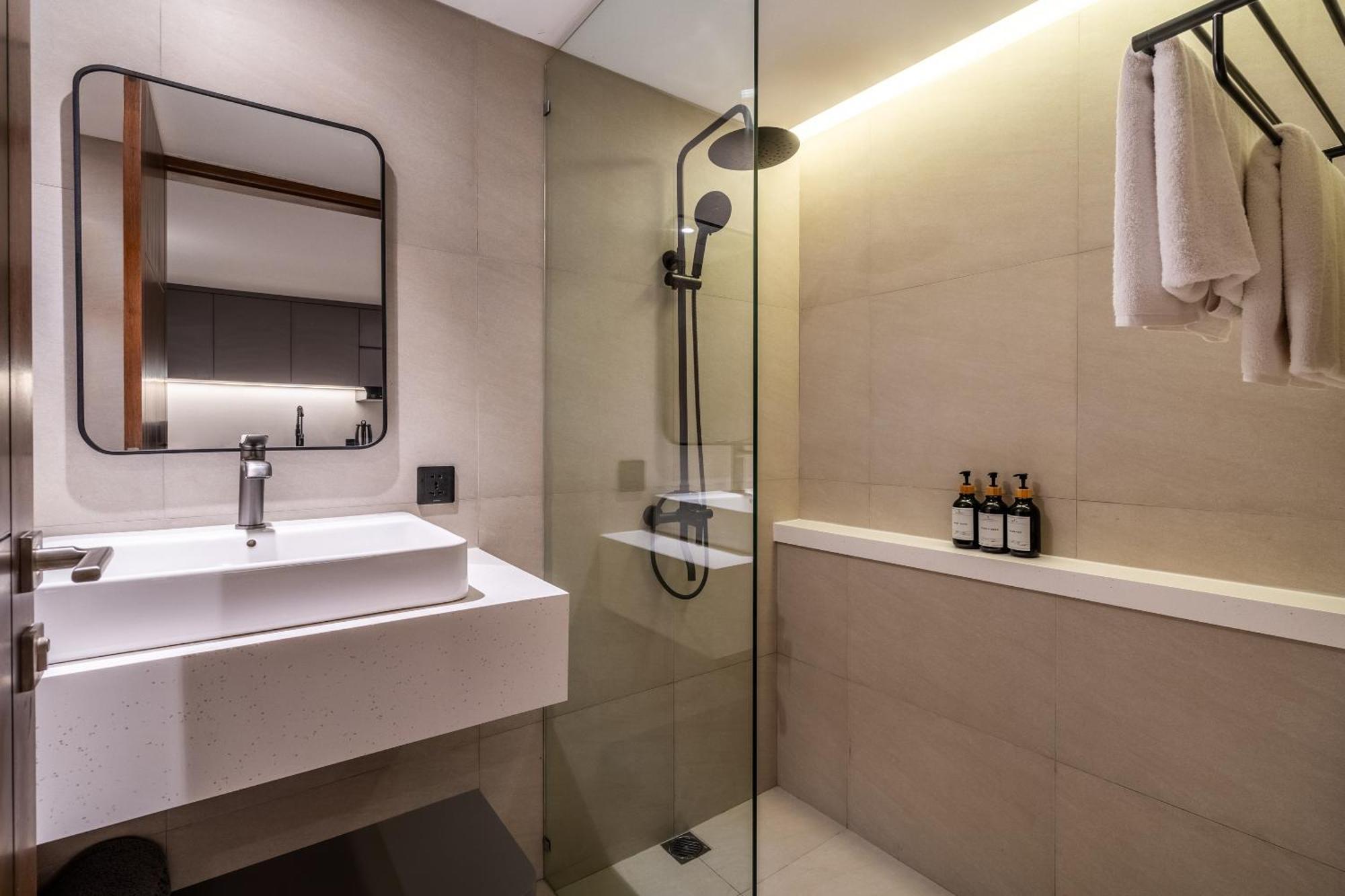 The R Apartments Pererenan Canggu Exterior foto